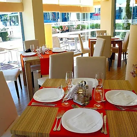 Marina Club Lägenhetshotell Pomorie