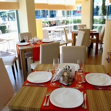 Apart Otel Marina Club 4*
