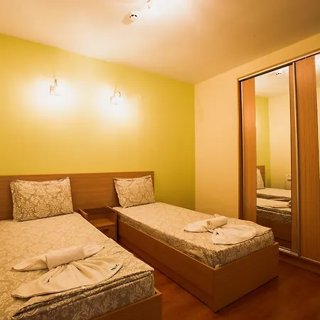 Marina Club Aparthotel