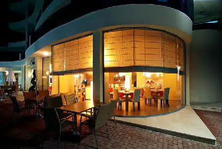 Appart hôtel Marina Club 4*