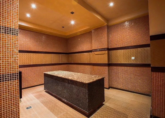 Marina Club 4* 帕莫瑞