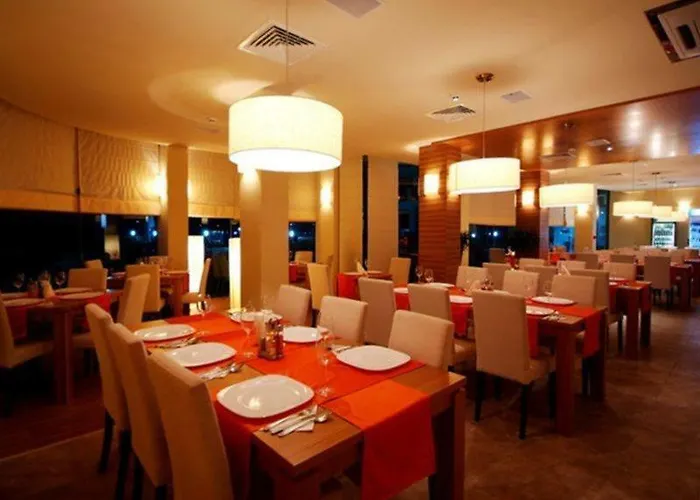 公寓式酒店 Marina Club